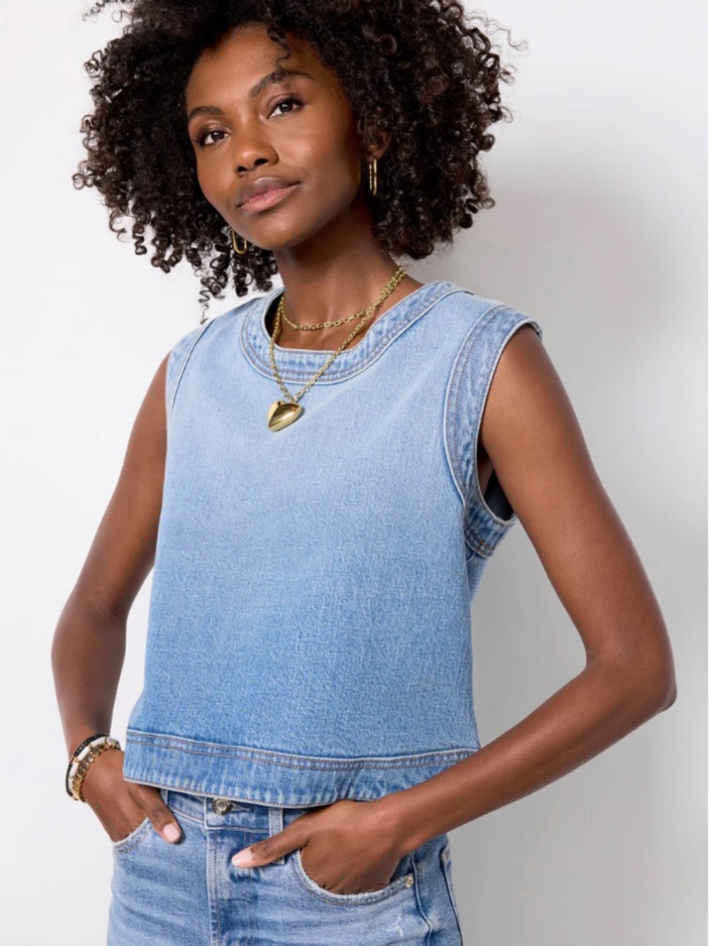 Evereve Denim Ombre Sleeveless Tank - Light Blue to Medium Blue
